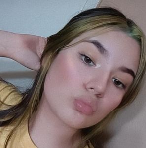 Meet your Posher, Zoe